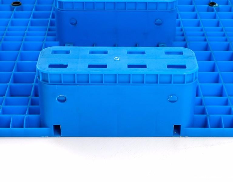 新利1881208网格大九脚塑料托盘