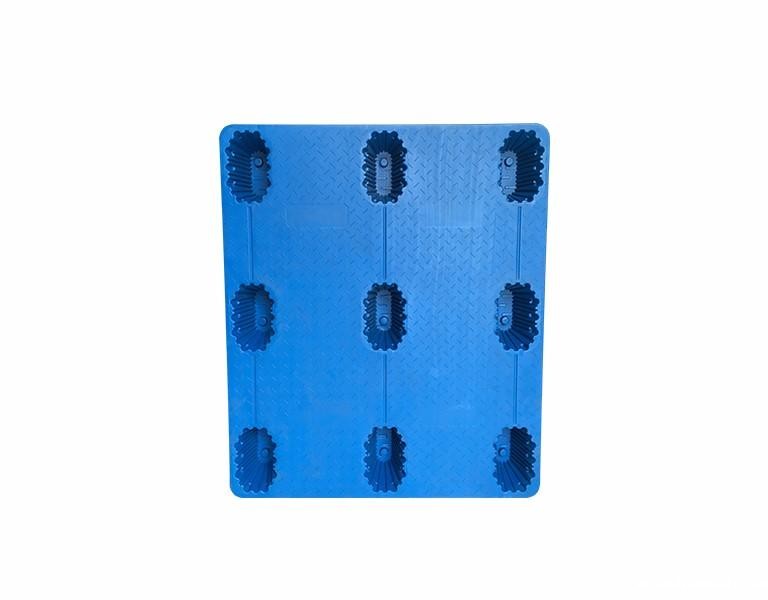 新利1881311九脚吹塑托盘