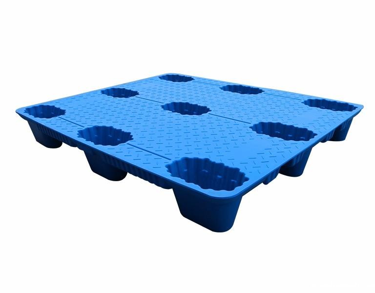 新利1881010九脚吹塑托盘