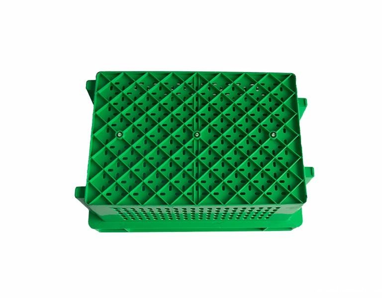 新利188600-300塑料错位箩