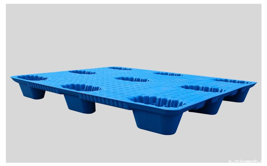 新利1881111九脚吹塑托盘 新利1881111九脚吹塑托盘