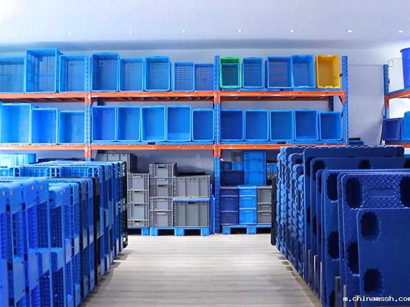 塑料物流箱-轩盛塑料托盘生产厂家